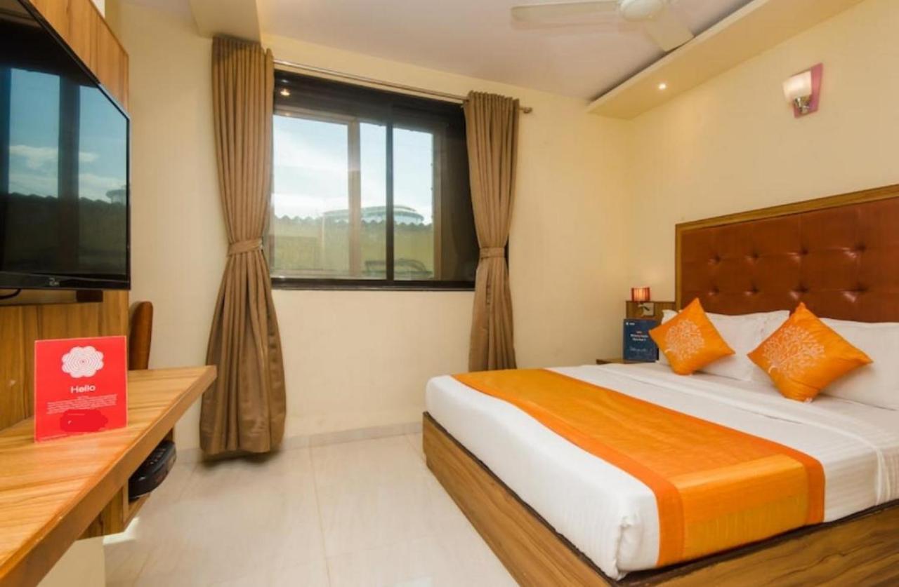 Aster Hotel Mumbai Exterior foto