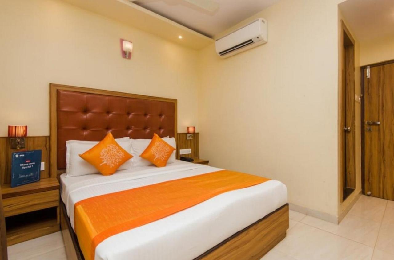 Aster Hotel Mumbai Exterior foto