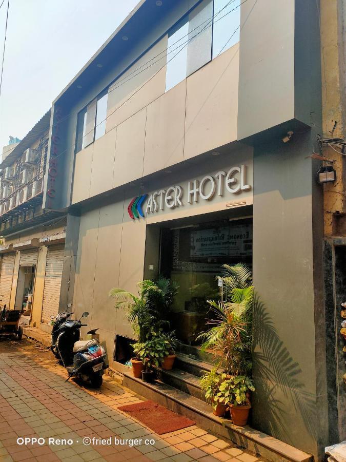 Aster Hotel Mumbai Exterior foto